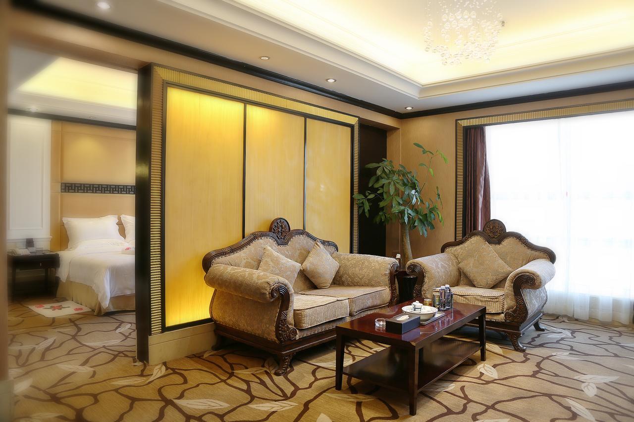 Royal Century Hotel Shenzhen Exterior foto